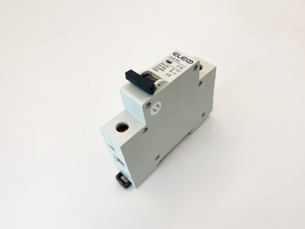 aptomat mcb 1p 32a 230v ac 6ka